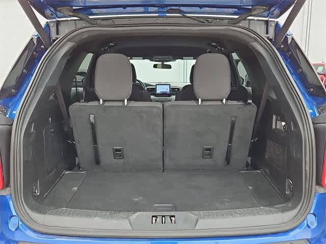 Thumbnail: 2020 Ford Explorer - 30