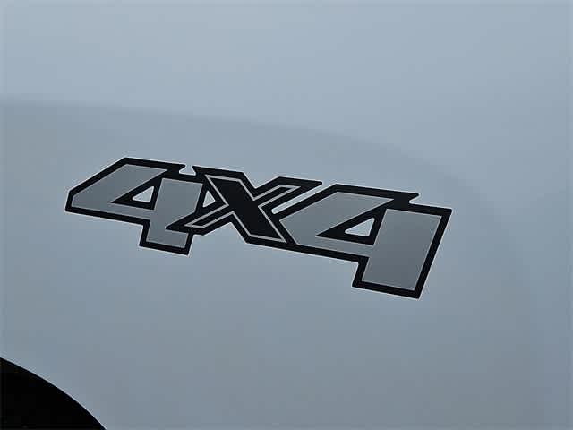 Thumbnail: 2013 Chevrolet Silverado 1500 - 6