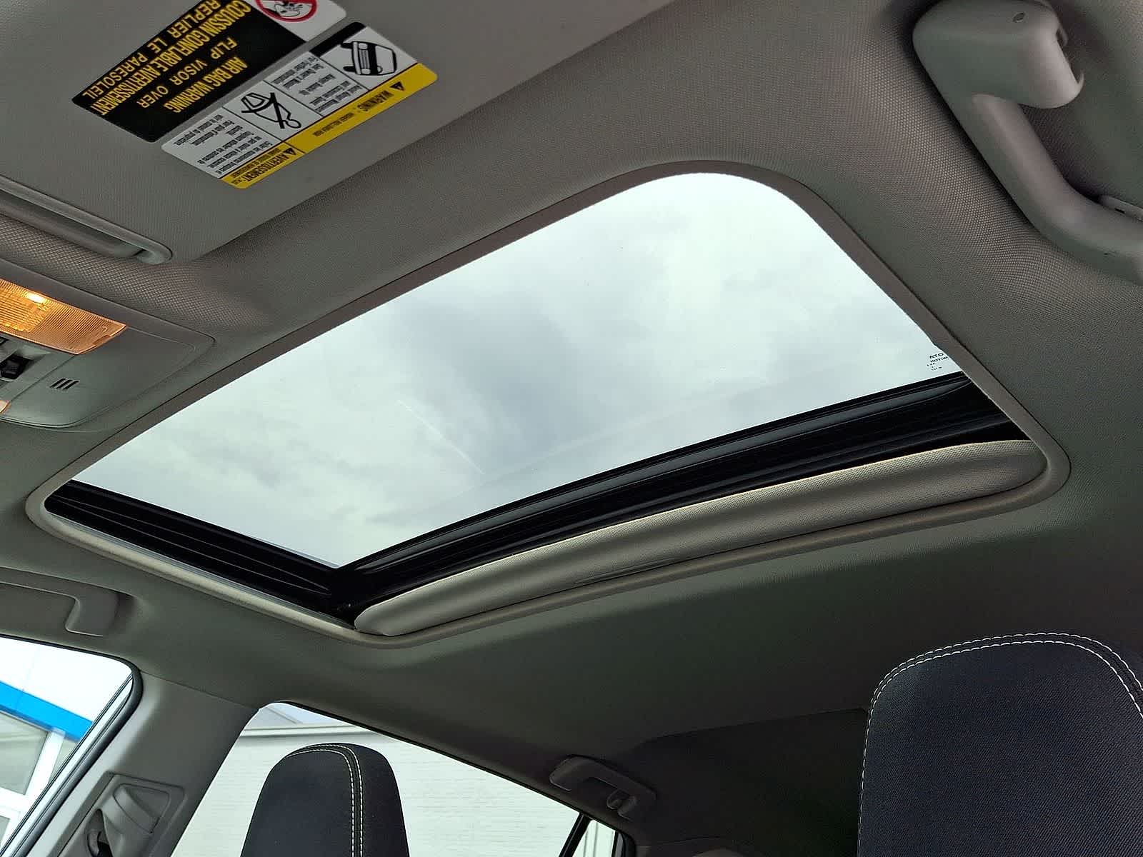 Thumbnail: 2018 Toyota RAV4 - 25