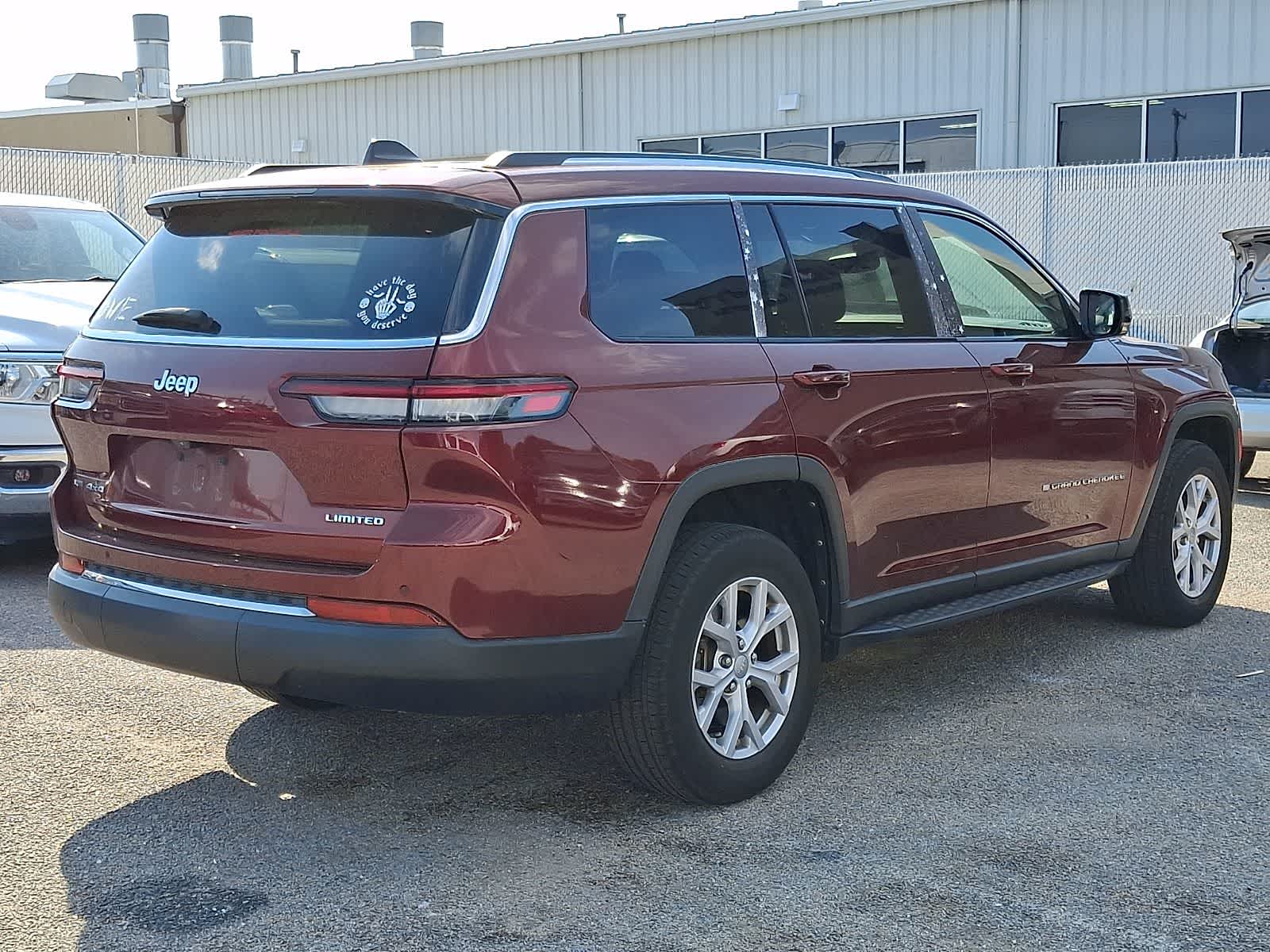 Thumbnail: 2021 Jeep Grand Cherokee L - 3