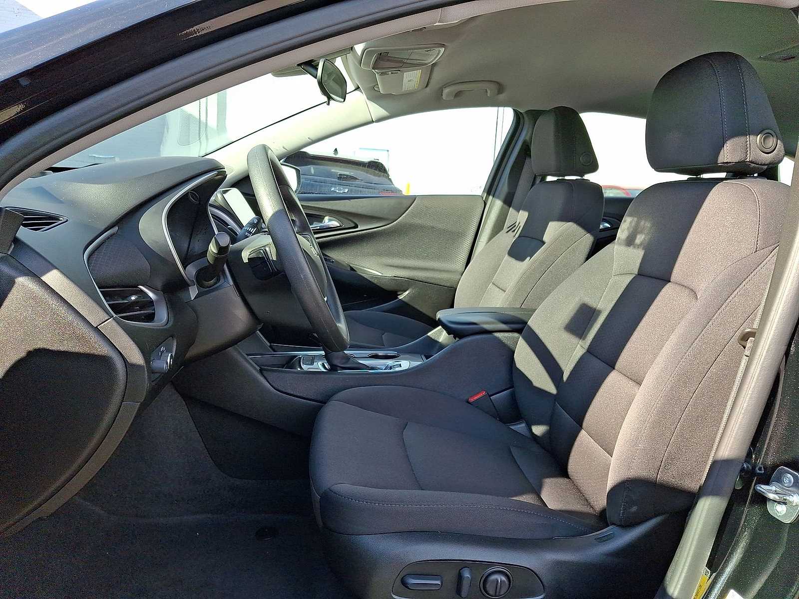 Thumbnail: 2024 Chevrolet Malibu - 24