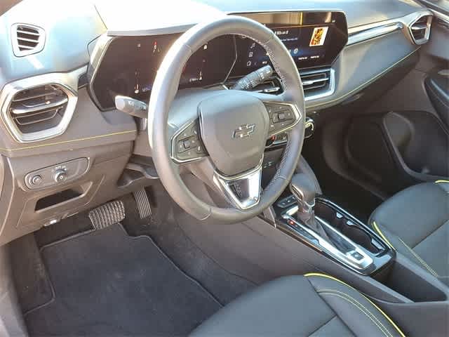 Thumbnail: 2025 Chevrolet TrailBlazer - 16