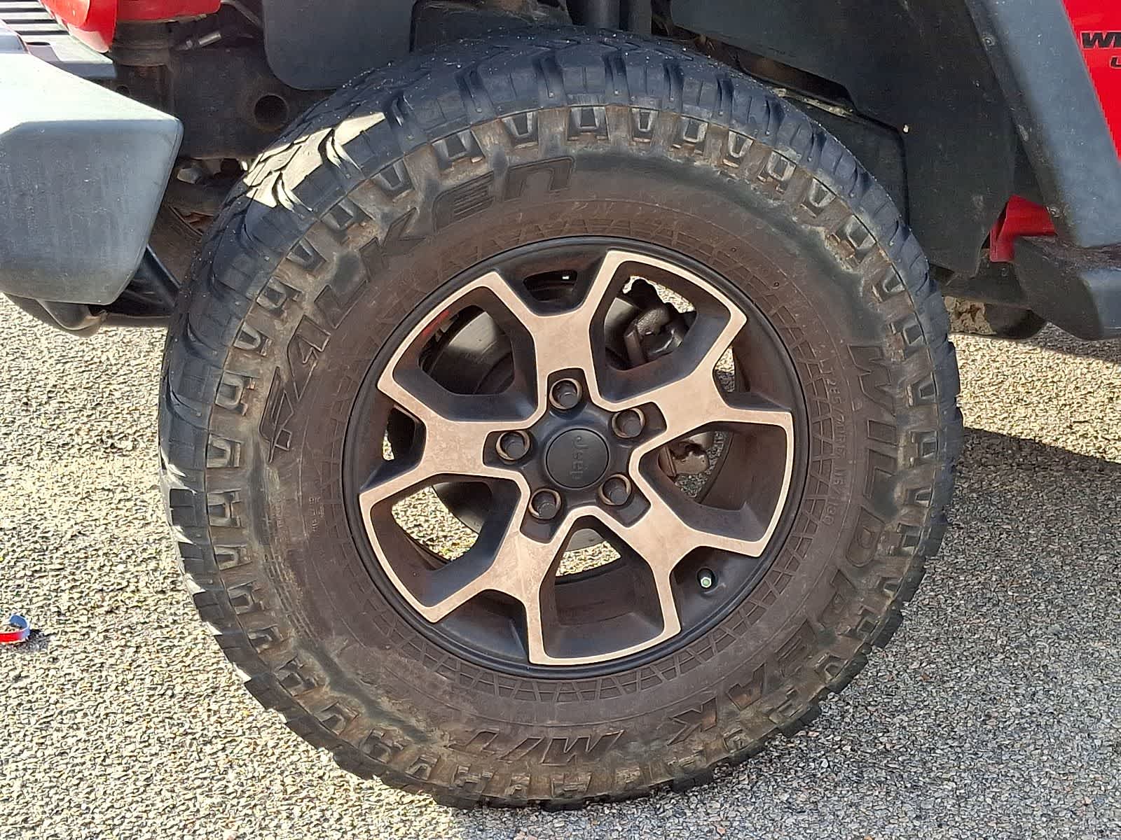 Thumbnail: 2017 Jeep Wrangler - 6