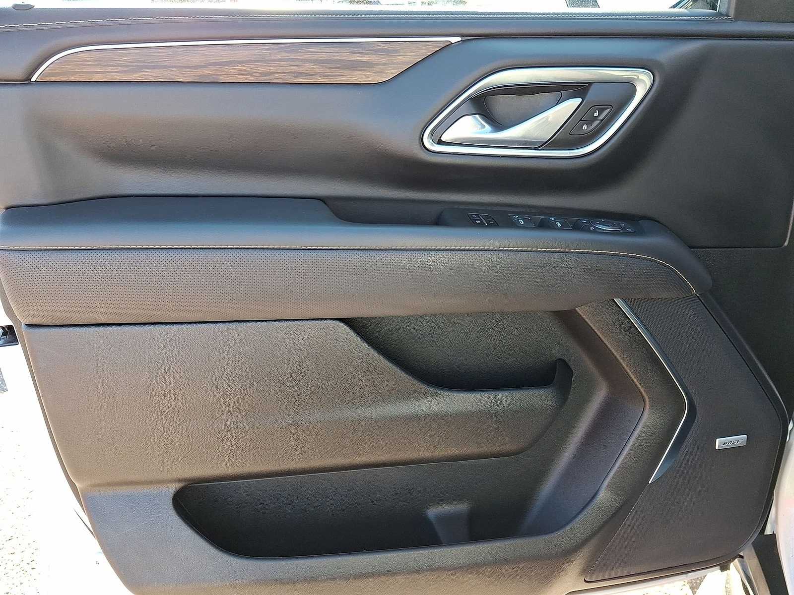 Thumbnail: 2023 Chevrolet Suburban - 27