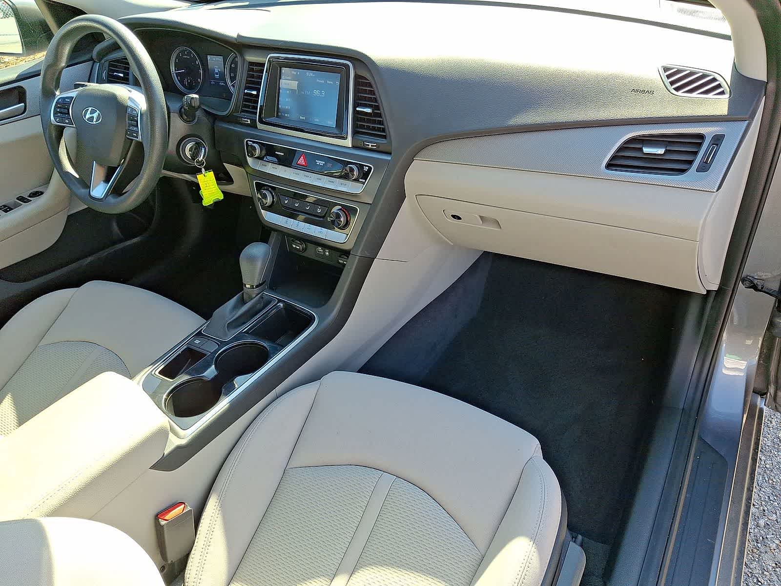 Thumbnail: 2018 Hyundai Sonata - 31