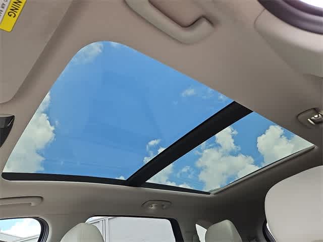 Thumbnail: 2022 Kia Sorento - 25