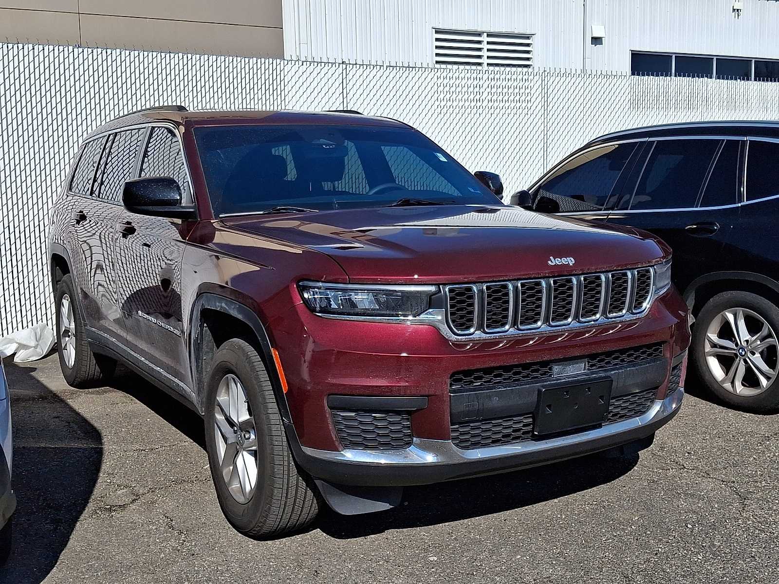 Thumbnail: 2024 Jeep Grand Cherokee L - 2