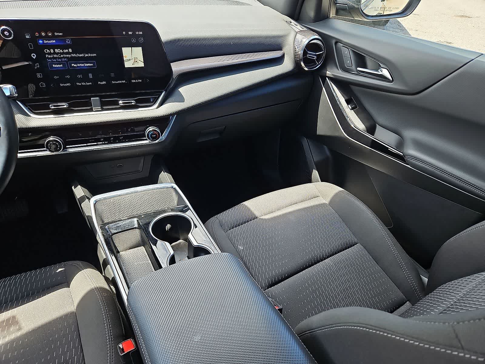 Thumbnail: 2025 Chevrolet Equinox - 12
