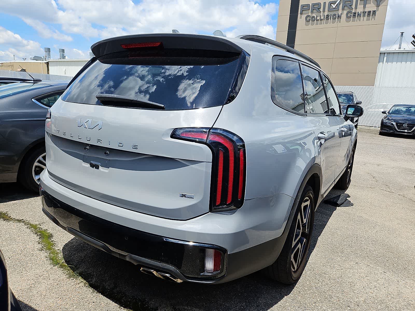 Thumbnail: 2024 Kia Telluride - 3