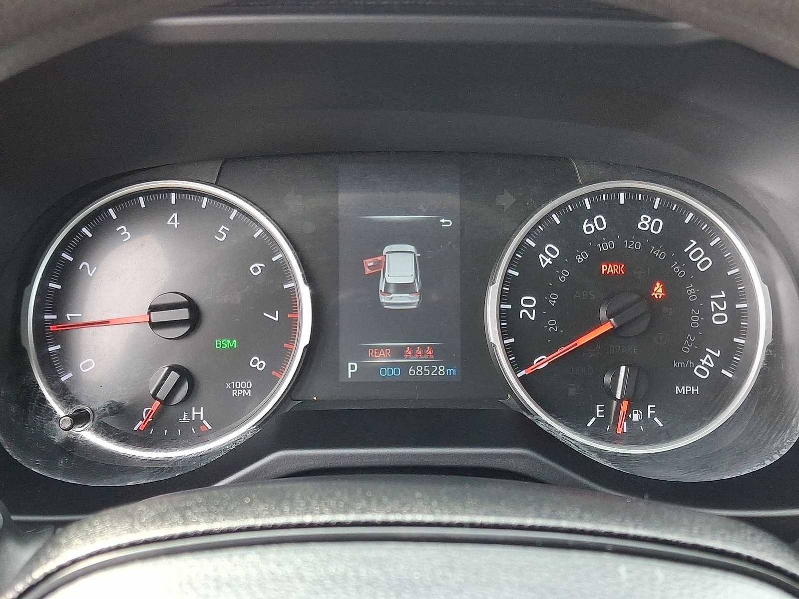 Thumbnail: 2022 Toyota RAV4 - 17