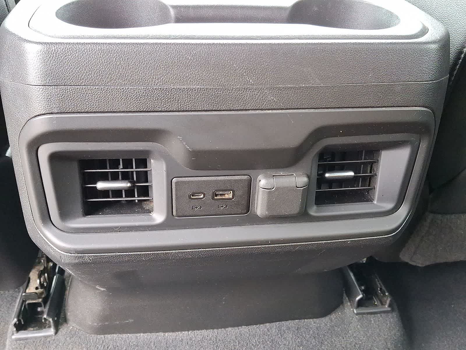 Thumbnail: 2021 Chevrolet Silverado 1500 - 26