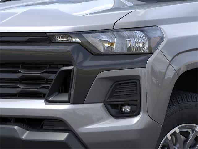 Thumbnail: 2024 Chevrolet Colorado - 10