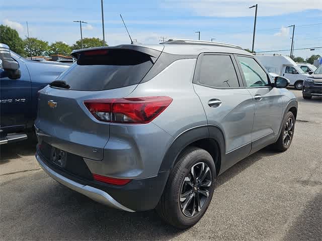 Thumbnail: 2023 Chevrolet TrailBlazer - 3