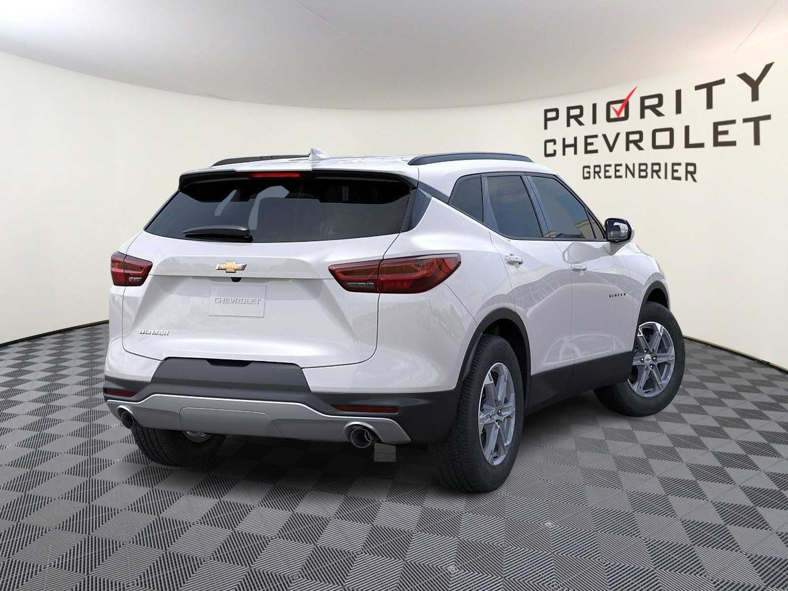 Thumbnail: 2025 Chevrolet Blazer - 4