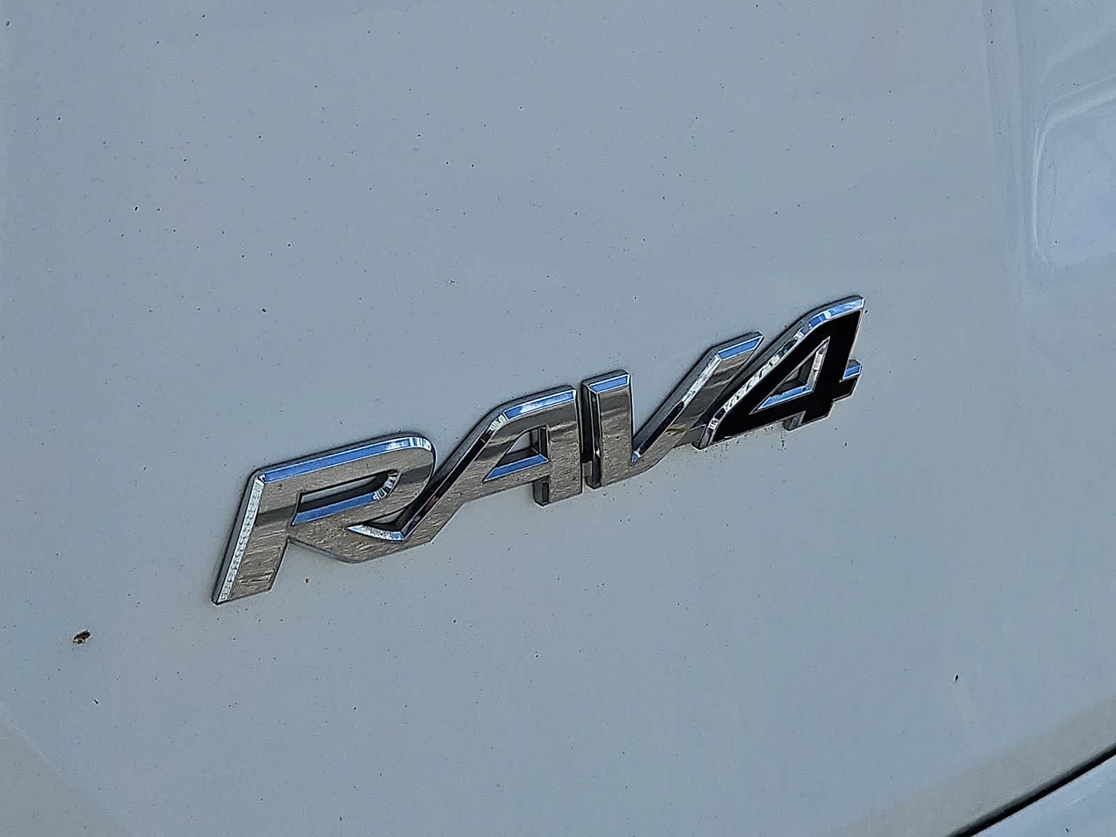 Thumbnail: 2016 Toyota RAV4 - 5