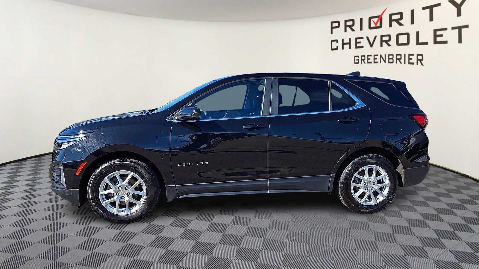 Thumbnail: 2023 Chevrolet Equinox - 5