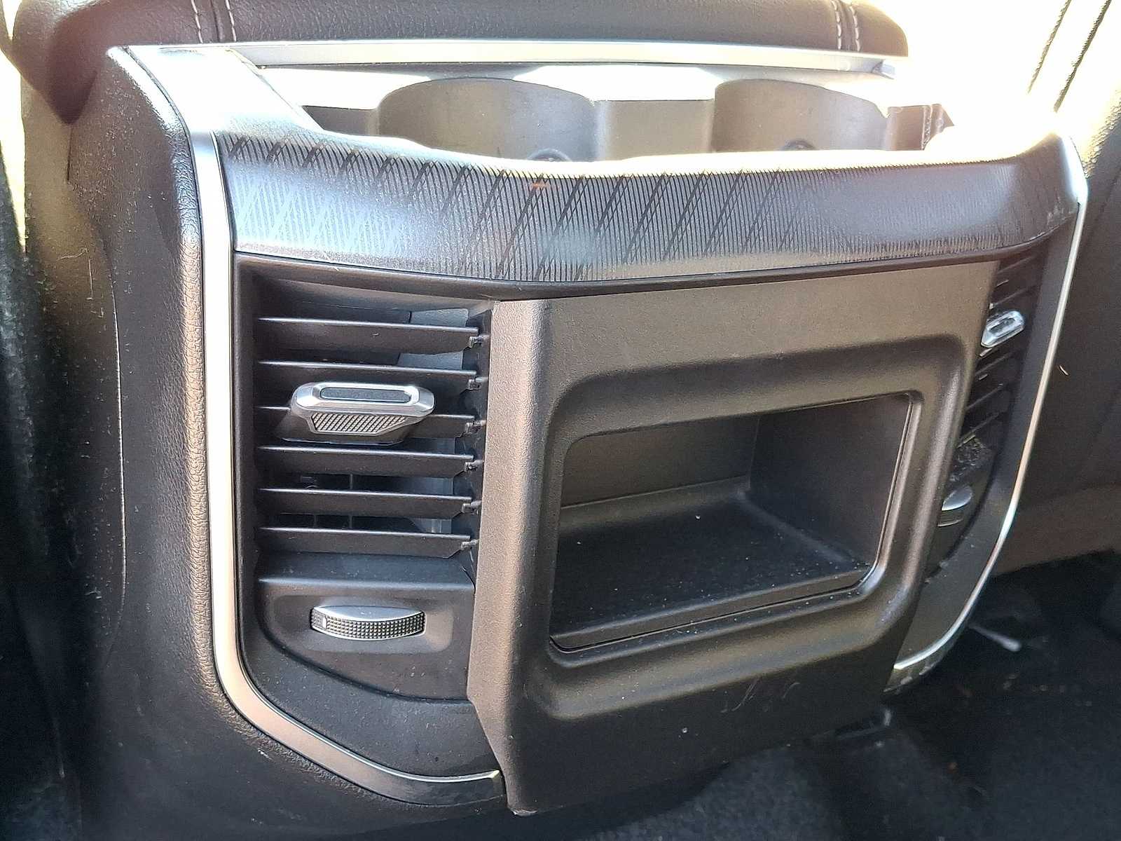 Thumbnail: 2025 RAM 1500 - 26