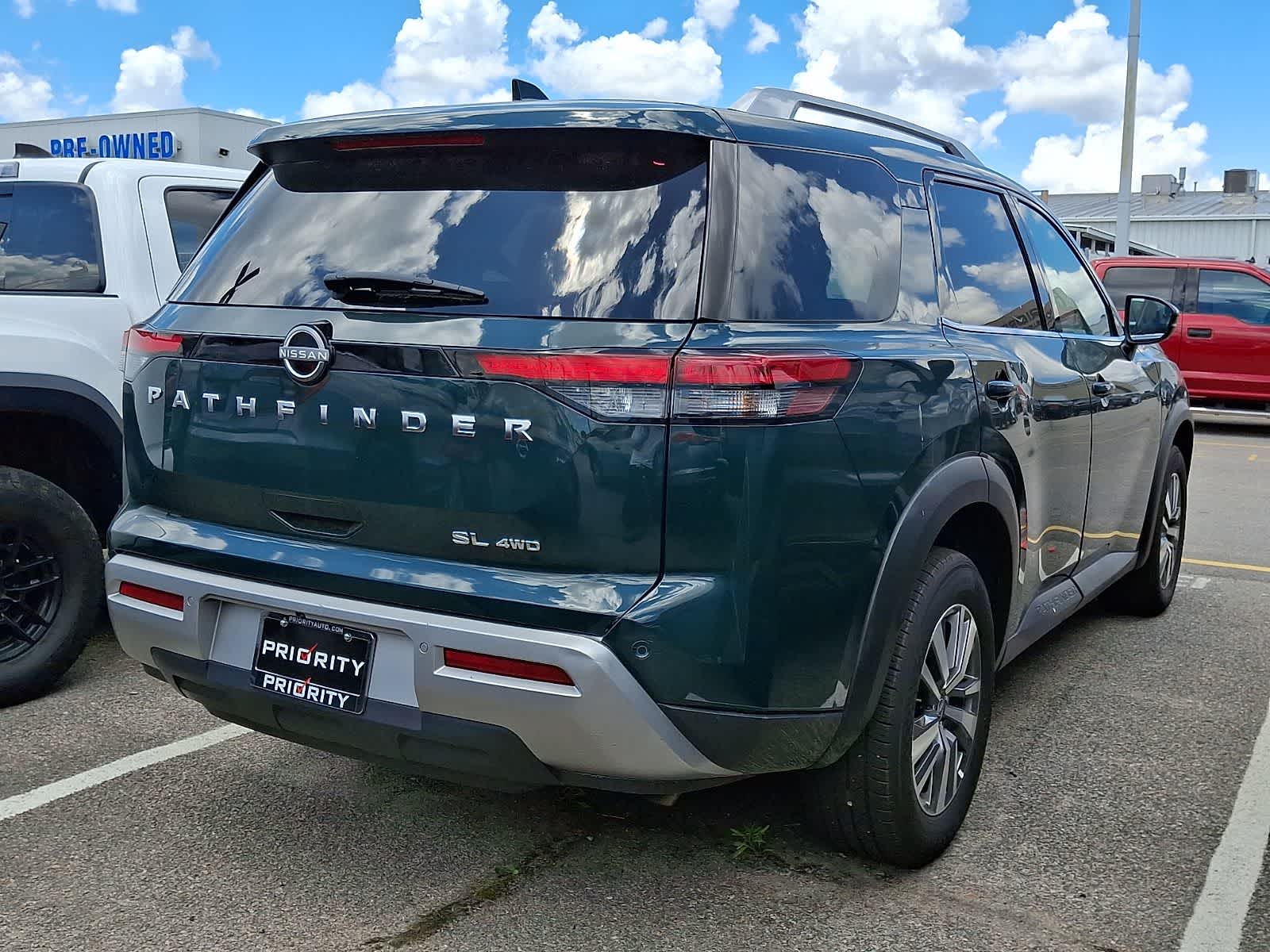 Thumbnail: 2025 Nissan Pathfinder - 3