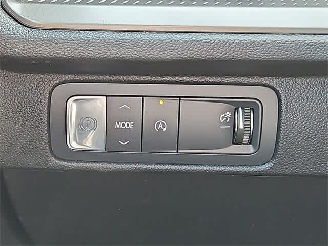 Thumbnail: 2025 Chevrolet Traverse - 17