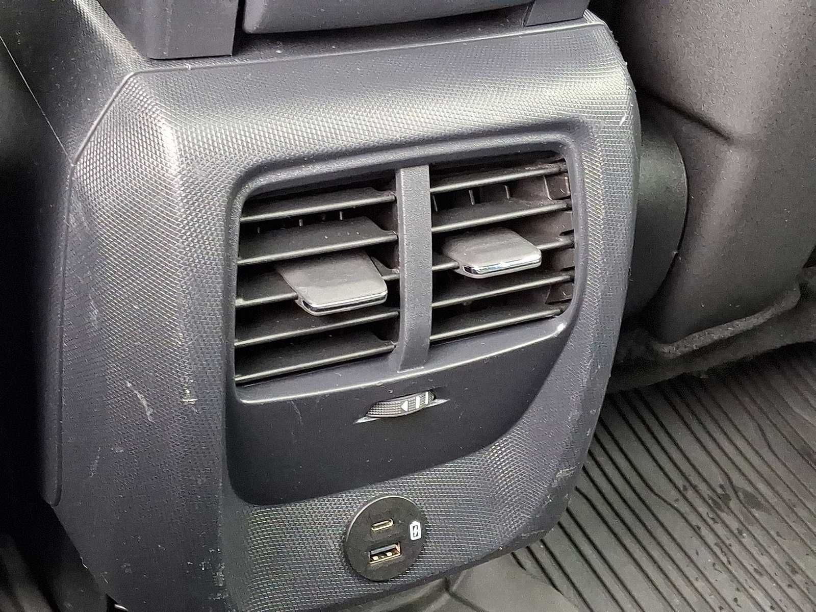 Thumbnail: 2022 Ford Mustang Mach-E - 23