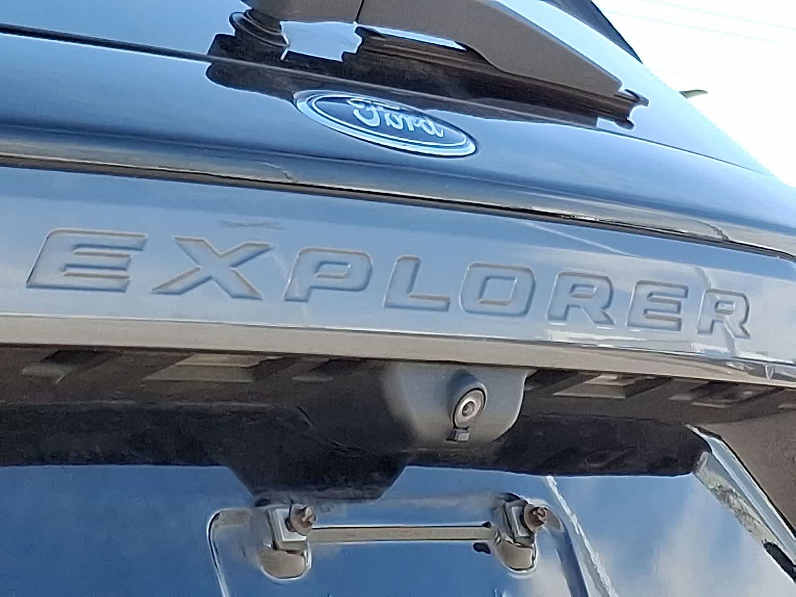 Thumbnail: 2022 Ford Explorer - 38