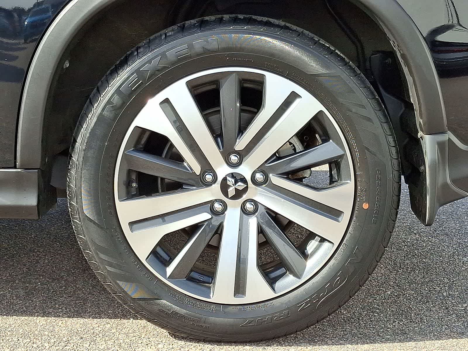 Thumbnail: 2023 Mitsubishi Outlander Sport - 36