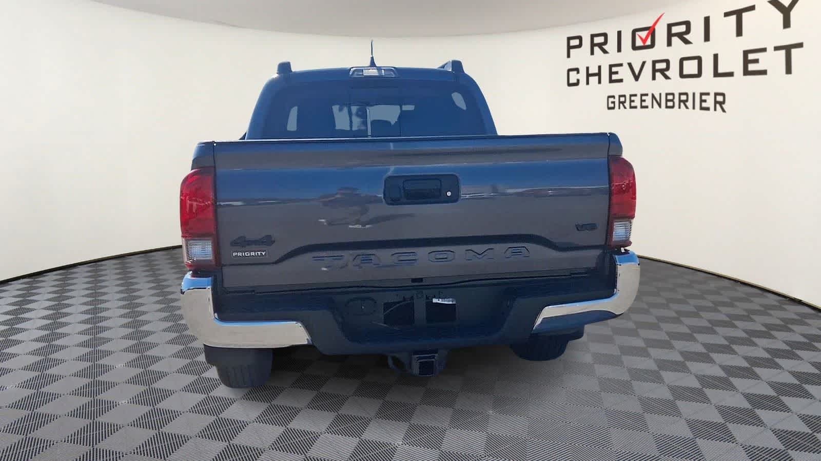 Thumbnail: 2023 Toyota Tacoma - 7