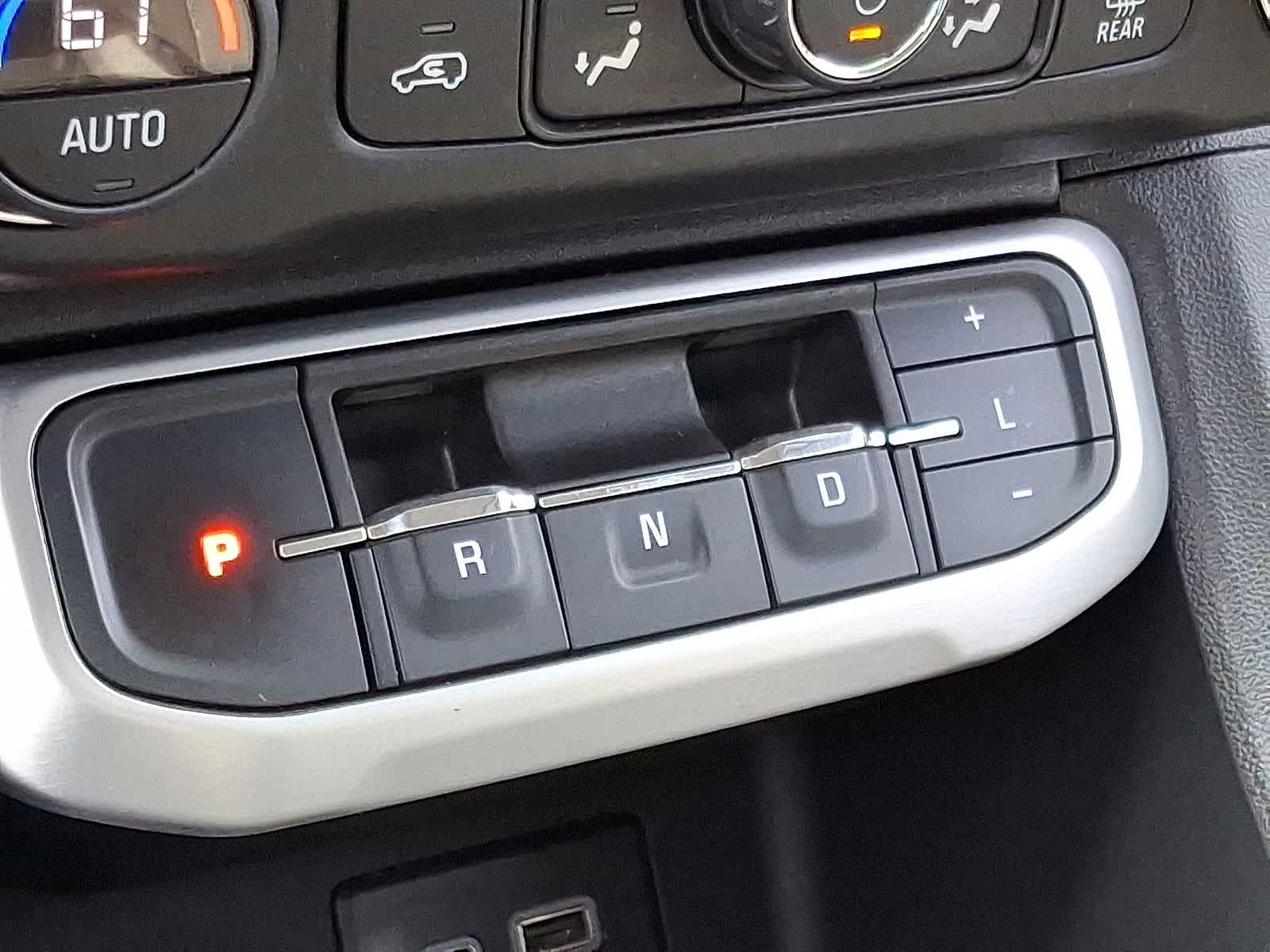 Thumbnail: 2020 GMC Acadia - 21