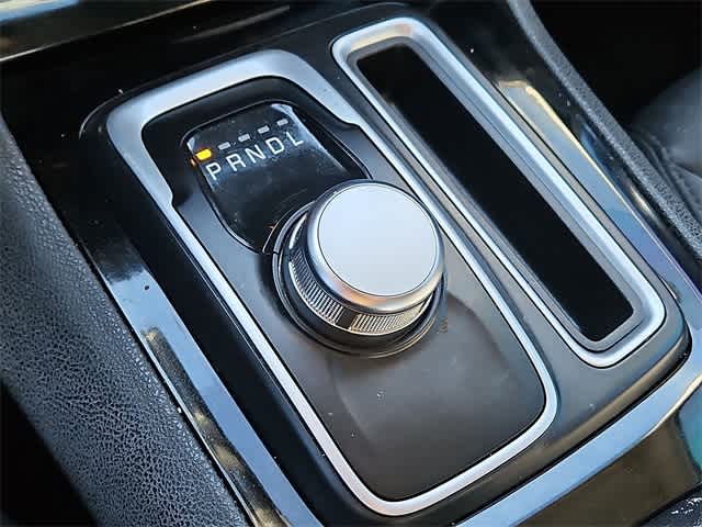 Thumbnail: 2023 Chrysler 300 - 21