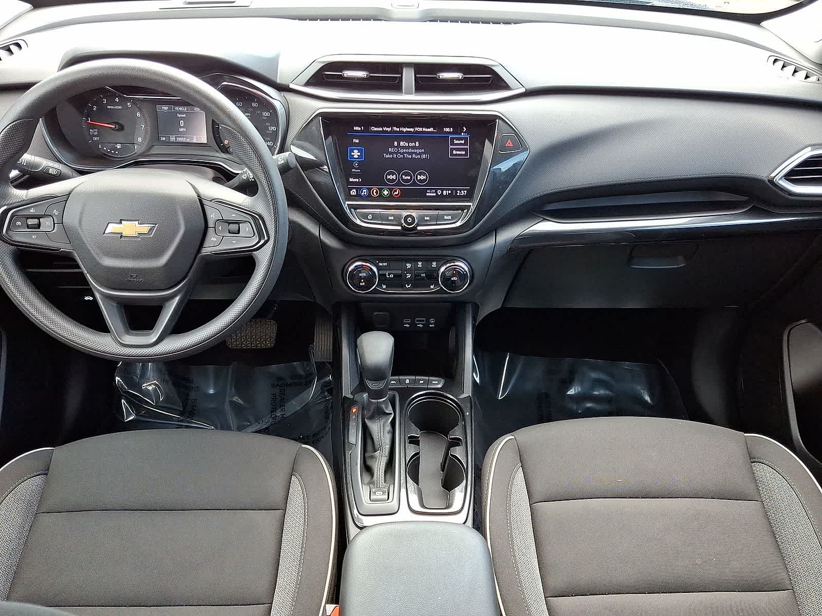 Thumbnail: 2022 Chevrolet TrailBlazer - 25