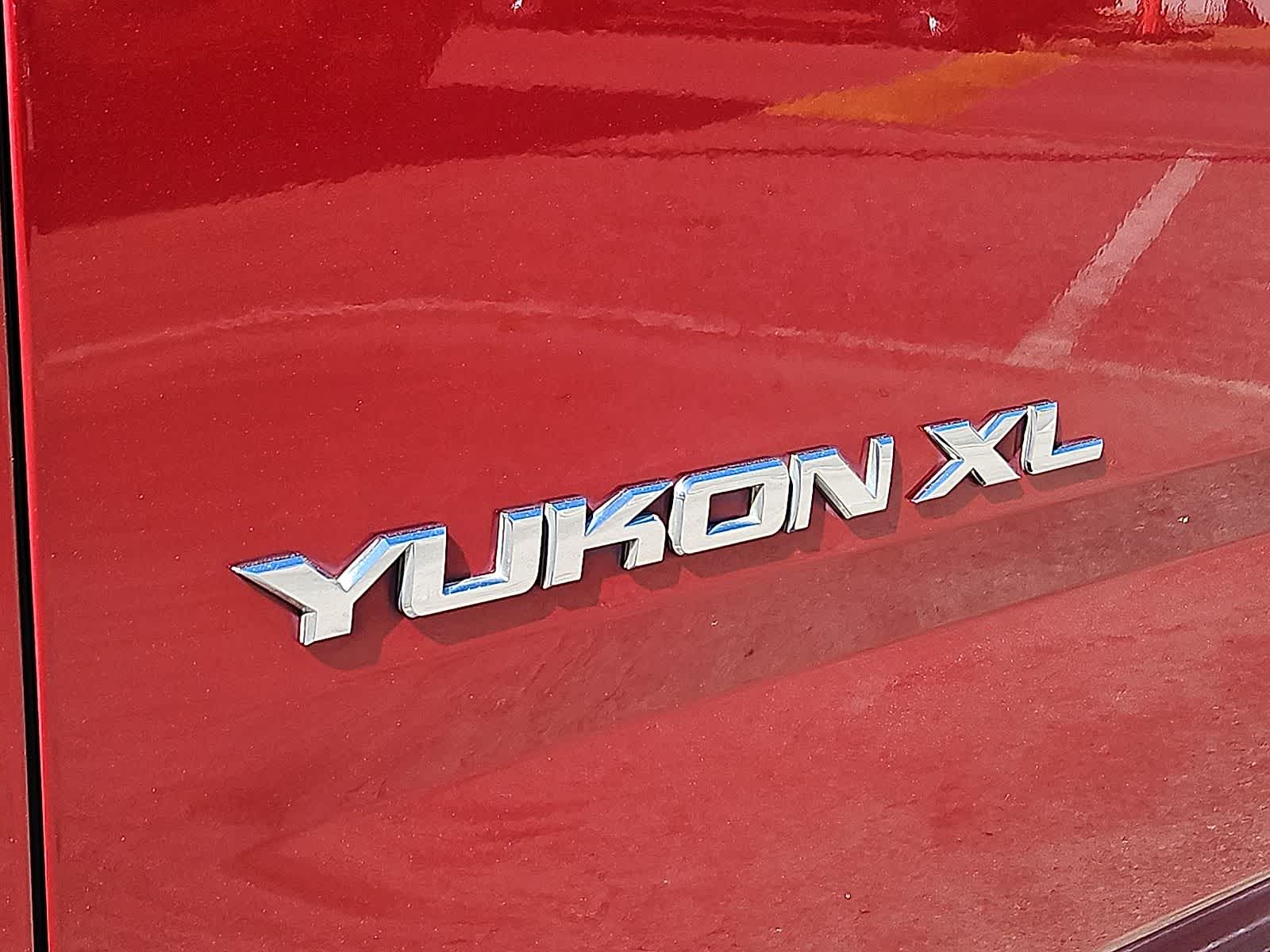 Thumbnail: 2015 GMC Yukon XL - 38