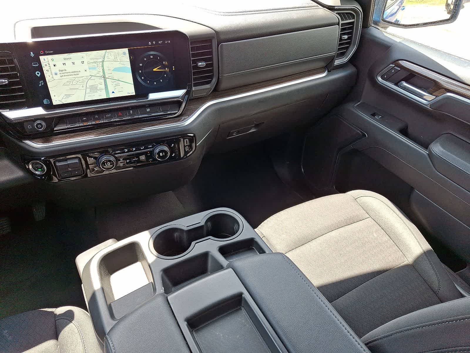 Thumbnail: 2025 Chevrolet Silverado 1500 - 12