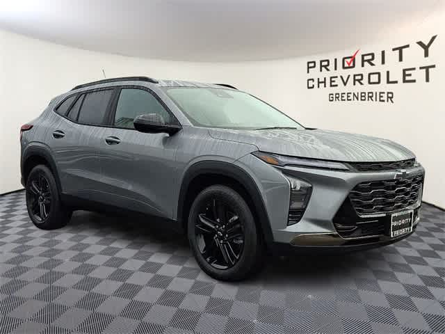 Thumbnail: 2026 Chevrolet Trax - 3