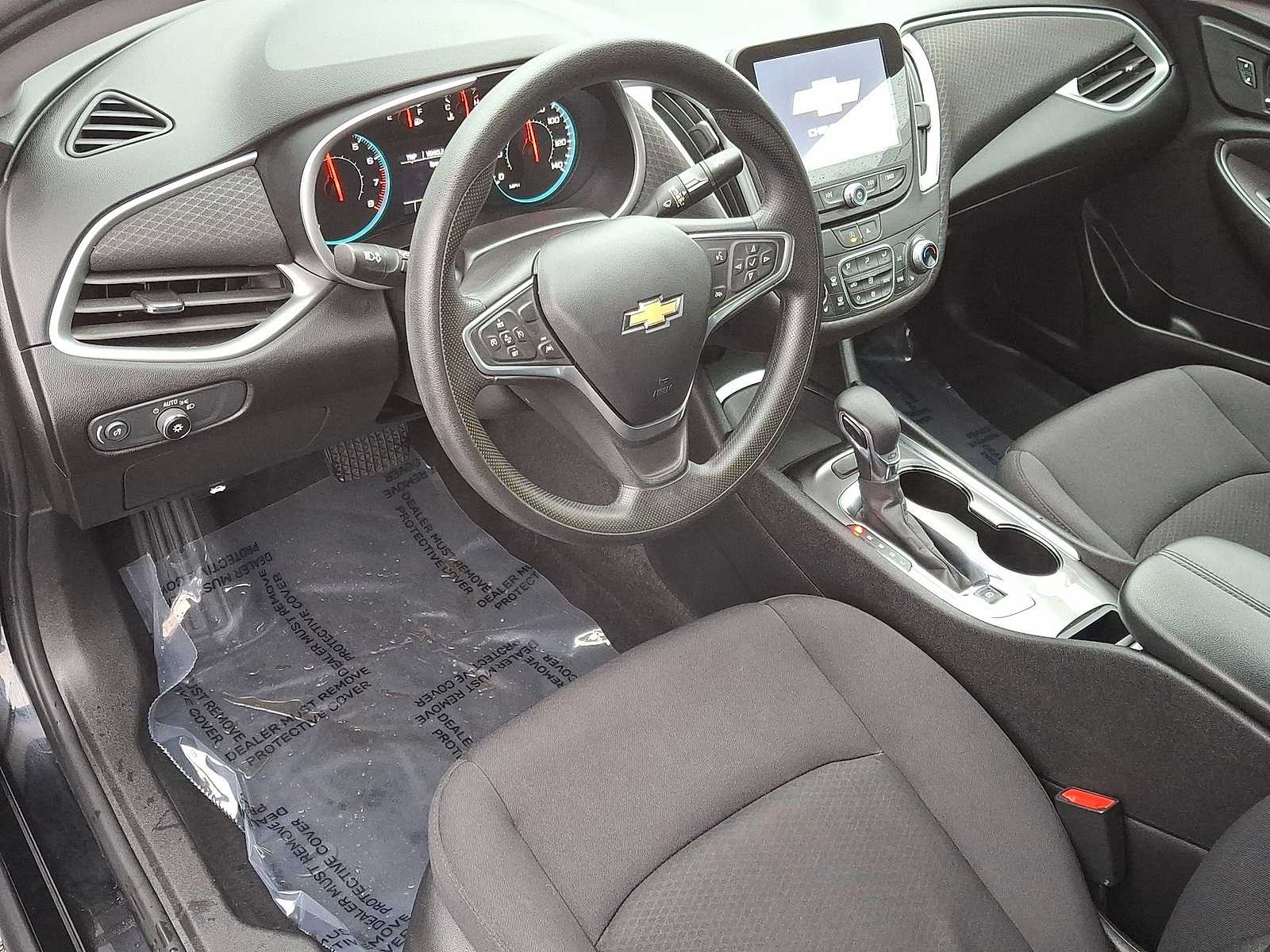 Thumbnail: 2023 Chevrolet Malibu - 16