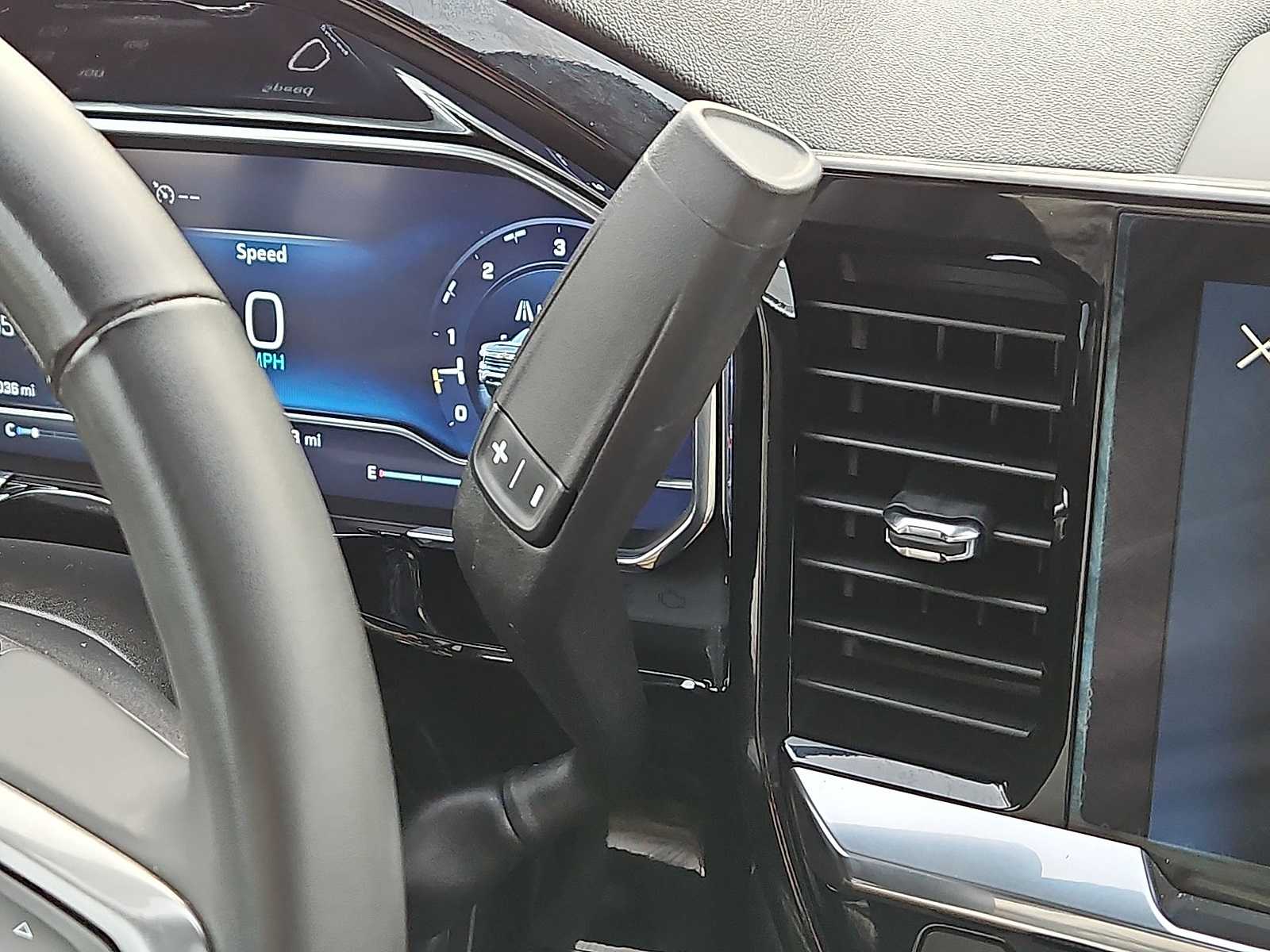 Thumbnail: 2025 Chevrolet Silverado 3500 - 22