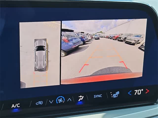 Thumbnail: 2026 Chevrolet Traverse - 17