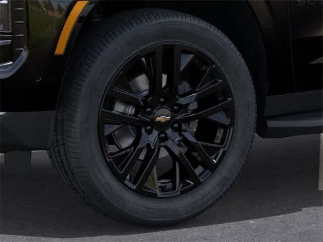 Thumbnail: 2026 Chevrolet Suburban - 9