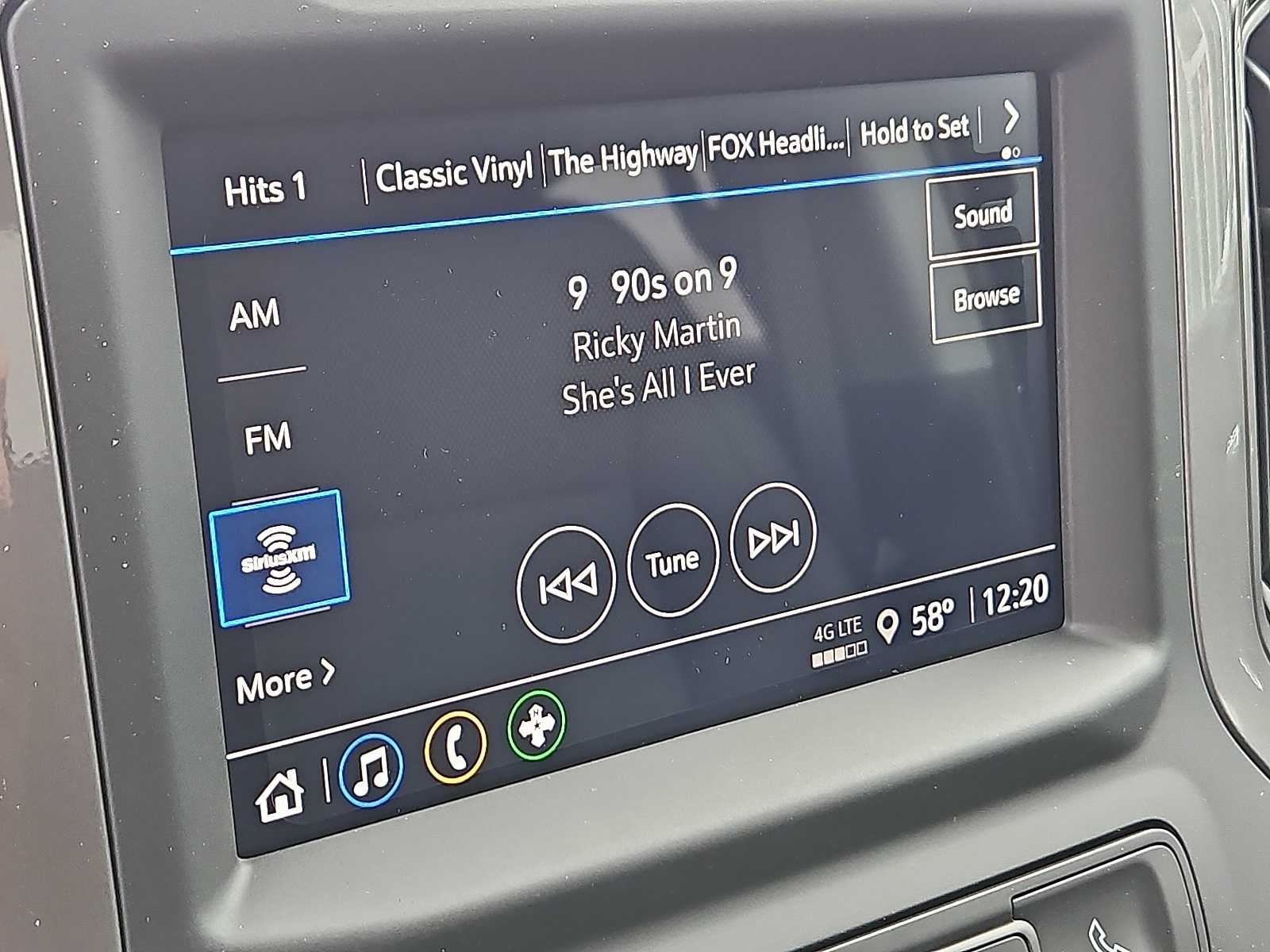 Thumbnail: 2026 Chevrolet Silverado 1500 - 13