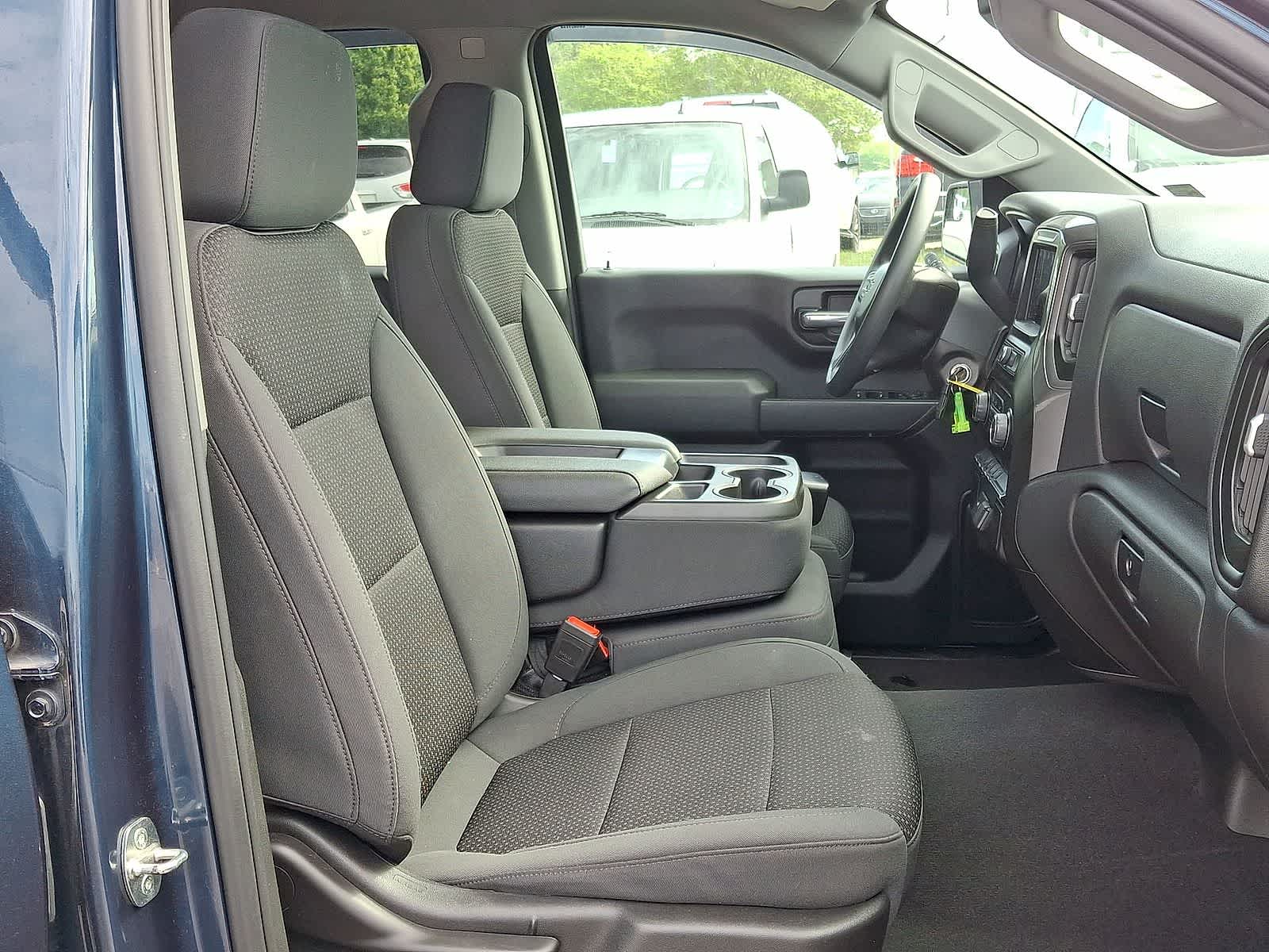 Thumbnail: 2021 Chevrolet Silverado 1500 - 31