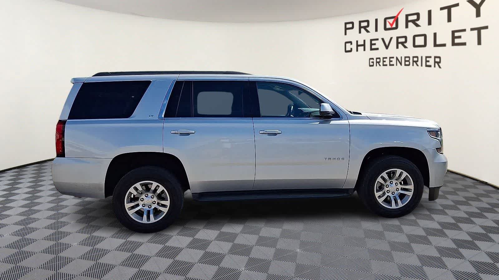 Thumbnail: 2016 Chevrolet Tahoe - 9