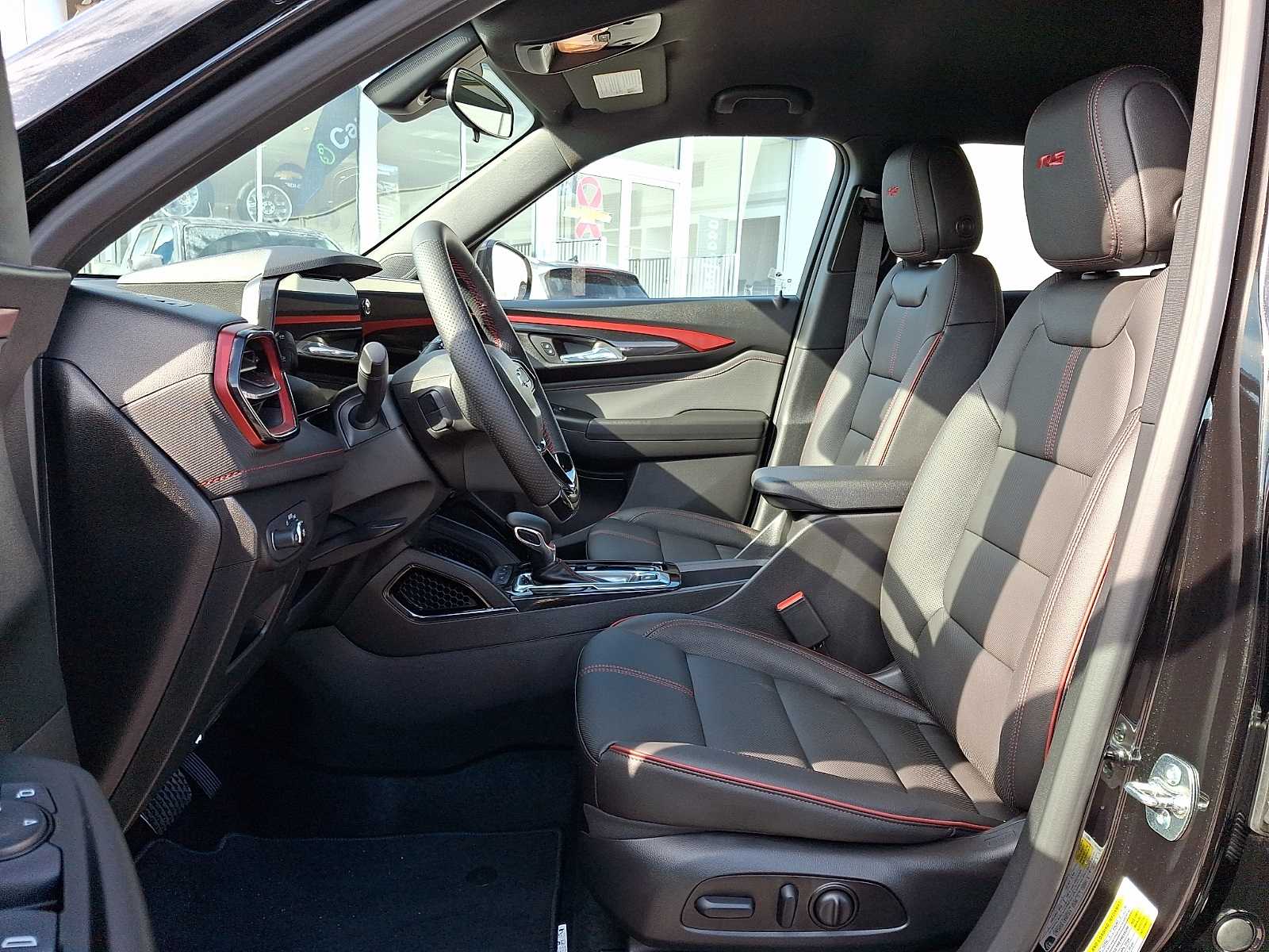 Thumbnail: 2026 Chevrolet TrailBlazer - 11