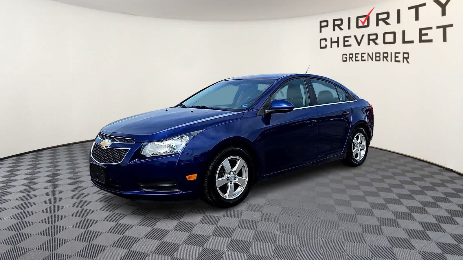 Thumbnail: 2012 Chevrolet Cruze - 3