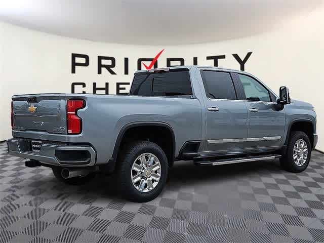 Thumbnail: 2025 Chevrolet Silverado 2500 - 4