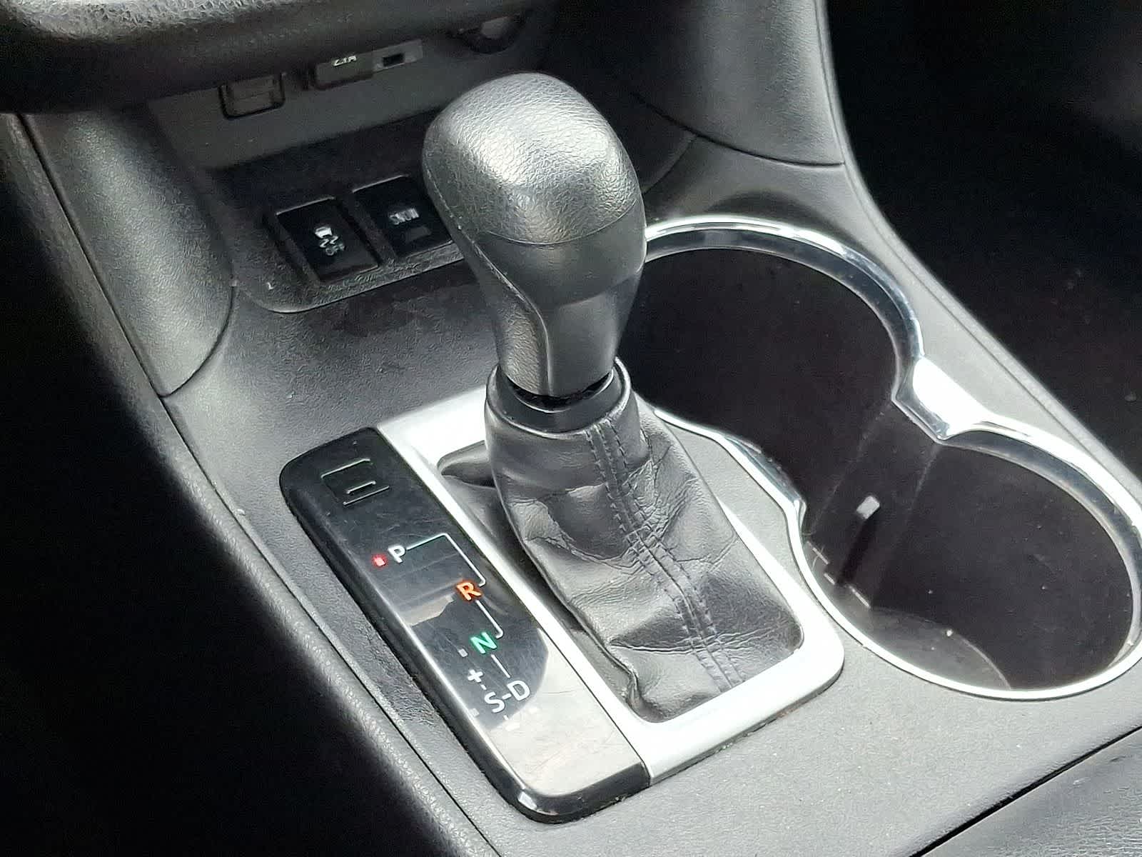 Thumbnail: 2019 Toyota Highlander - 21