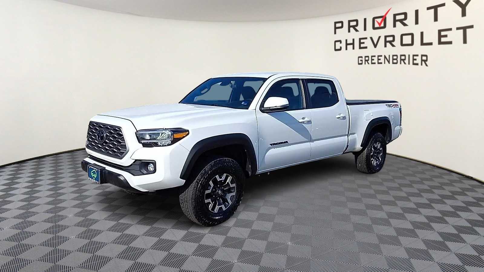 Thumbnail: 2023 Toyota Tacoma - 4