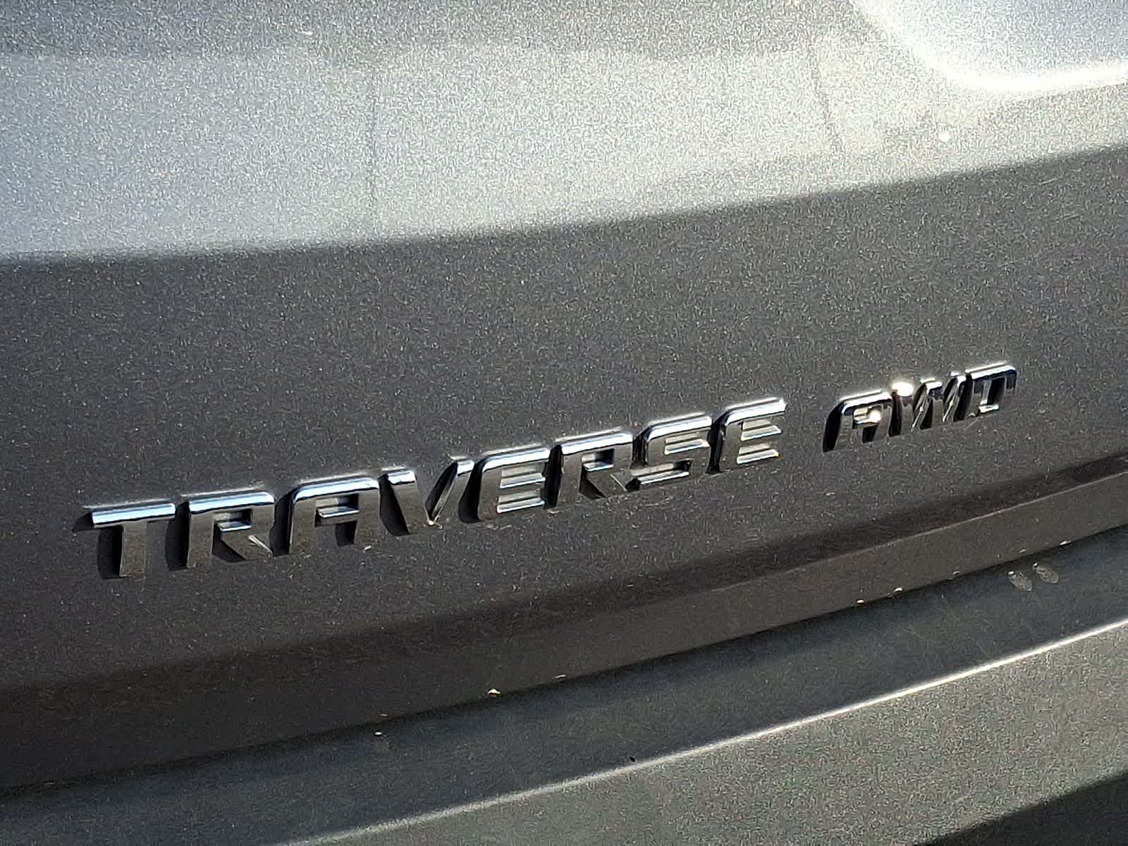 Thumbnail: 2020 Chevrolet Traverse - 5