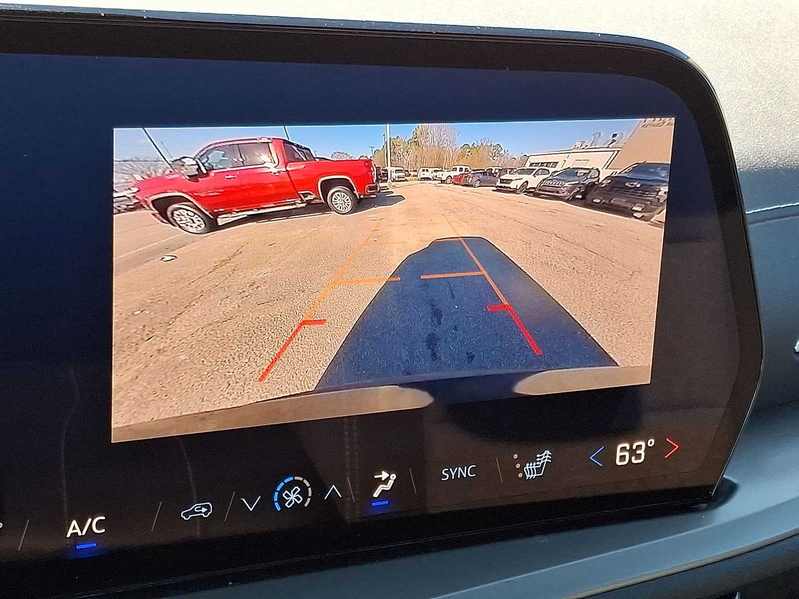 Thumbnail: 2025 Chevrolet Traverse - 20