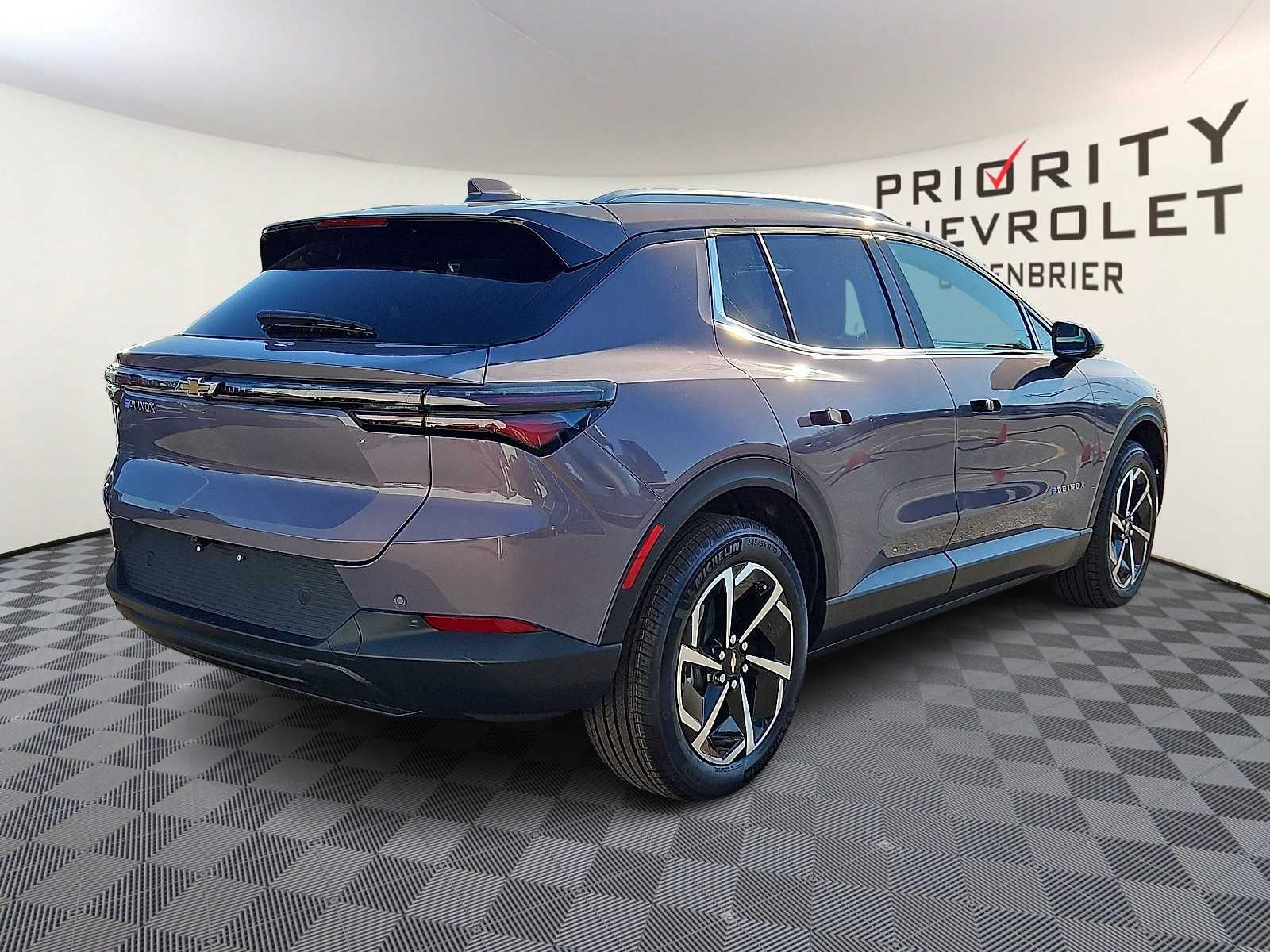 Thumbnail: 2026 Chevrolet Equinox - 4