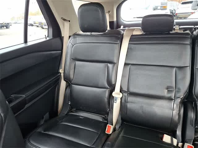 Thumbnail: 2020 Ford Explorer - 13