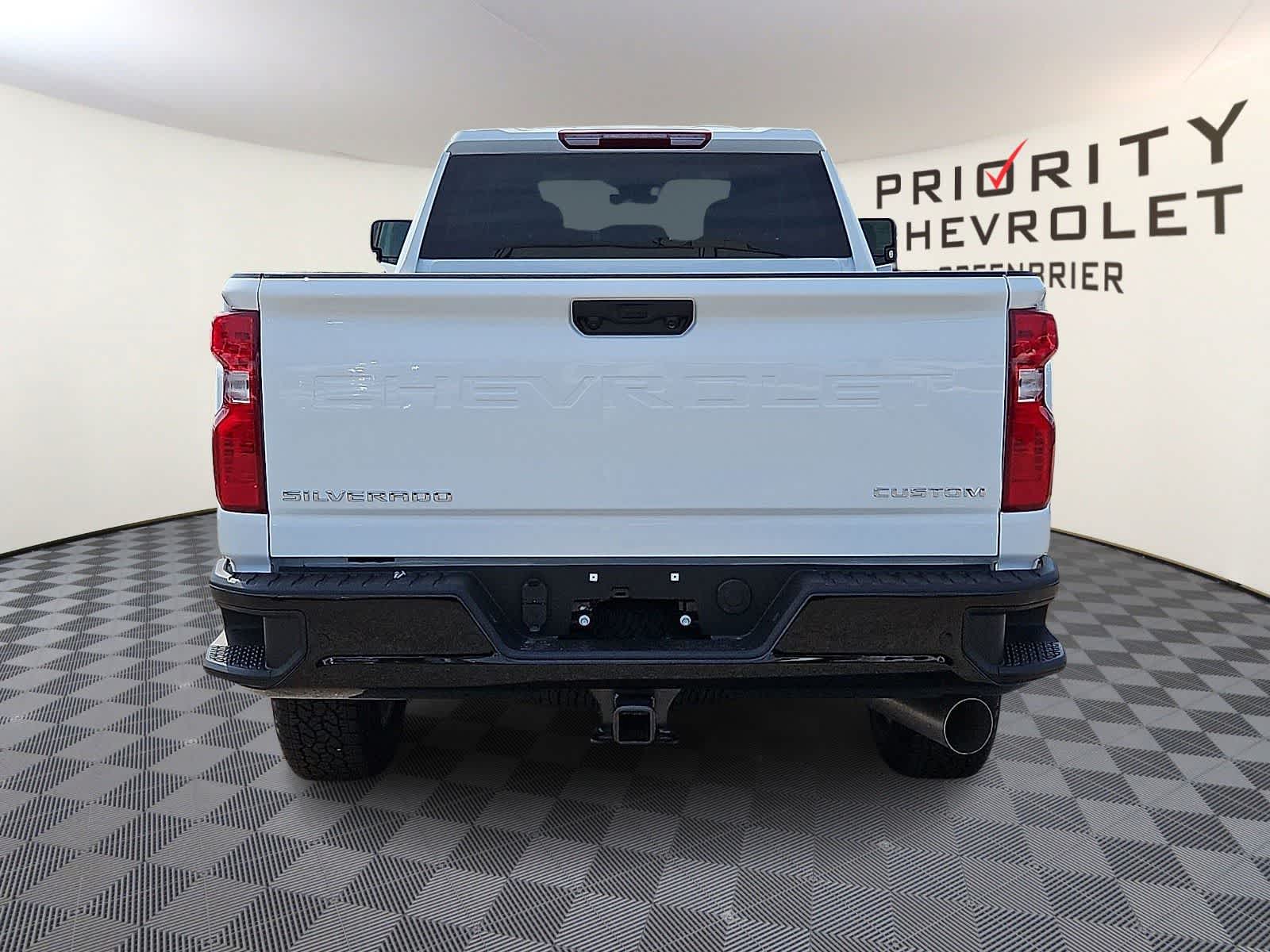Thumbnail: 2026 Chevrolet Silverado 2500 - 5